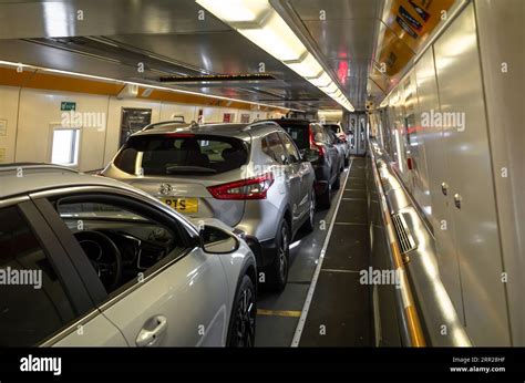 folkestone calais eurotunnel.